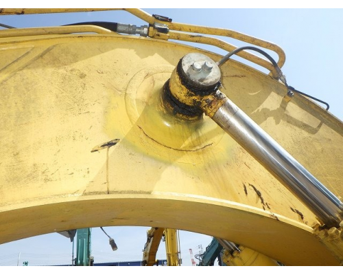 KOMATSU PC128US-8