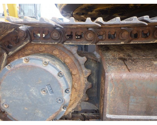 KOMATSU PC138US-8