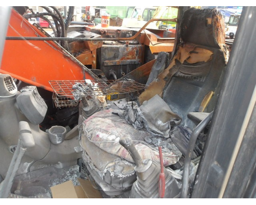 HITACHI ZX135US-3